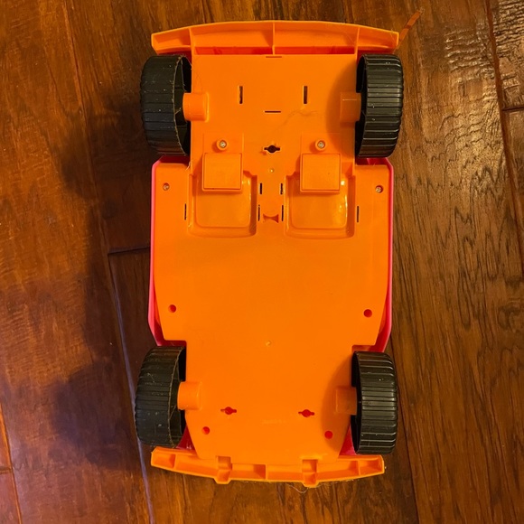 Mattel Barbie & Ken Malibu Beach Party Cruiser Jeep. Neon Pink & Orange. - Picture 5 of 5